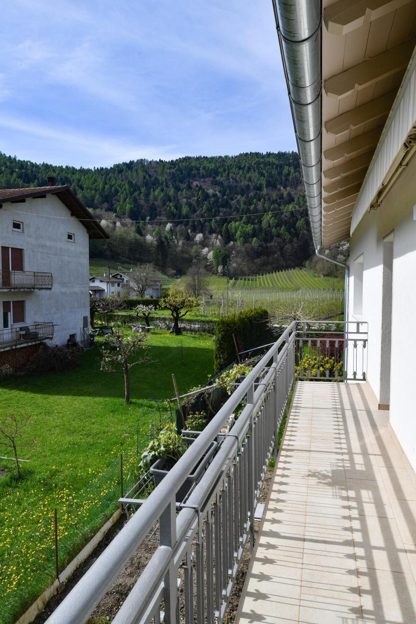 Ferienwohnung Ca' Del Lauro Caldonazzo Exterior foto